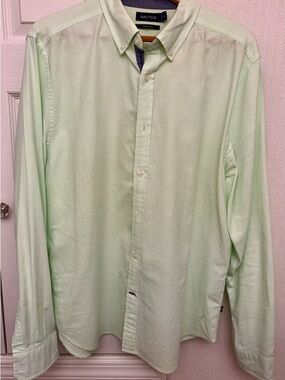 Nautica Men's Pale Green Button-Down Sport Shirt